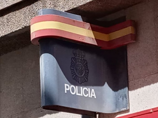 ACABar con la imagen de la Policía Nacional: ni trabajan ni&nbsp;protegen