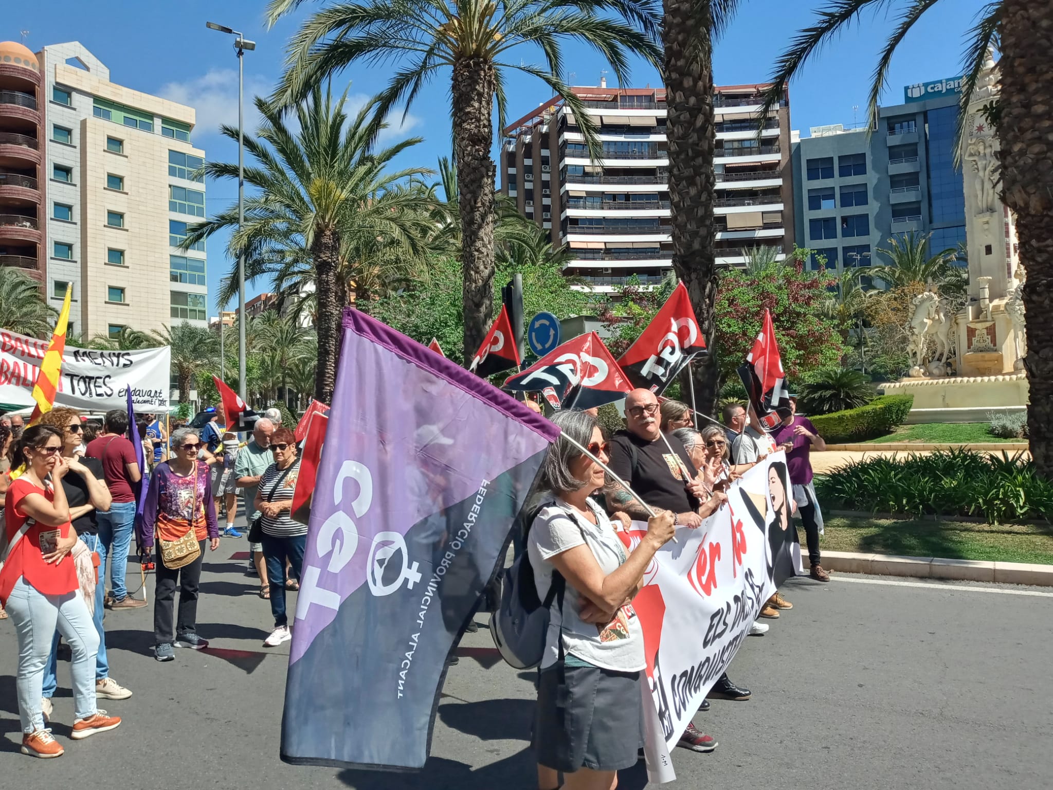 CGT sale a la calle en Alicante el 1º de Mayo – CGT Alacant