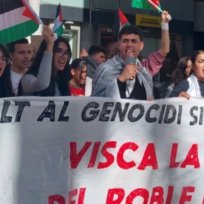 CGT, València és Refugi i Bombers pel món entreguen 8 pallets de material per a la Flotilla que diumenge parteix rumb a&nbsp;Gaza