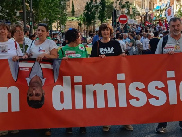 Dimisión en diferido